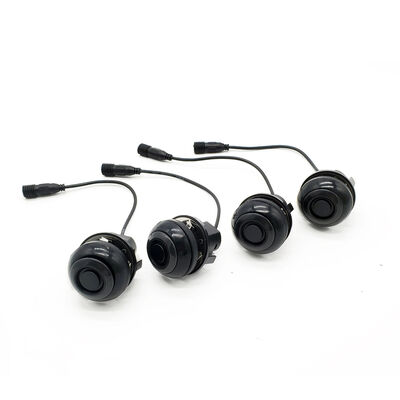 نظام كاميرا النسخ الاحتياطي العكسي مع 4 مستشعرات رادار، مجموعة مستشعرات وقوف السيارات مع إنذار جرس للرجوع الآمن للسيارة، ملحق سلامة السيارات، رؤية ليلية عالية الدقة